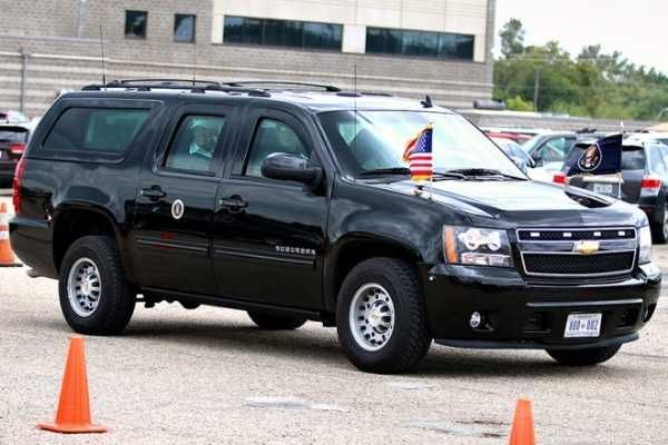 08-29-US-Presidents-Official-State-Car-Bulletproof-Chevrolet-Suburban-SUV-autojosh-6.jpg