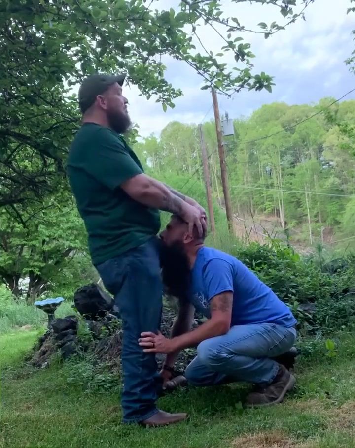 Redneck outdoor facefuck - ThisVid.com 164.jpg