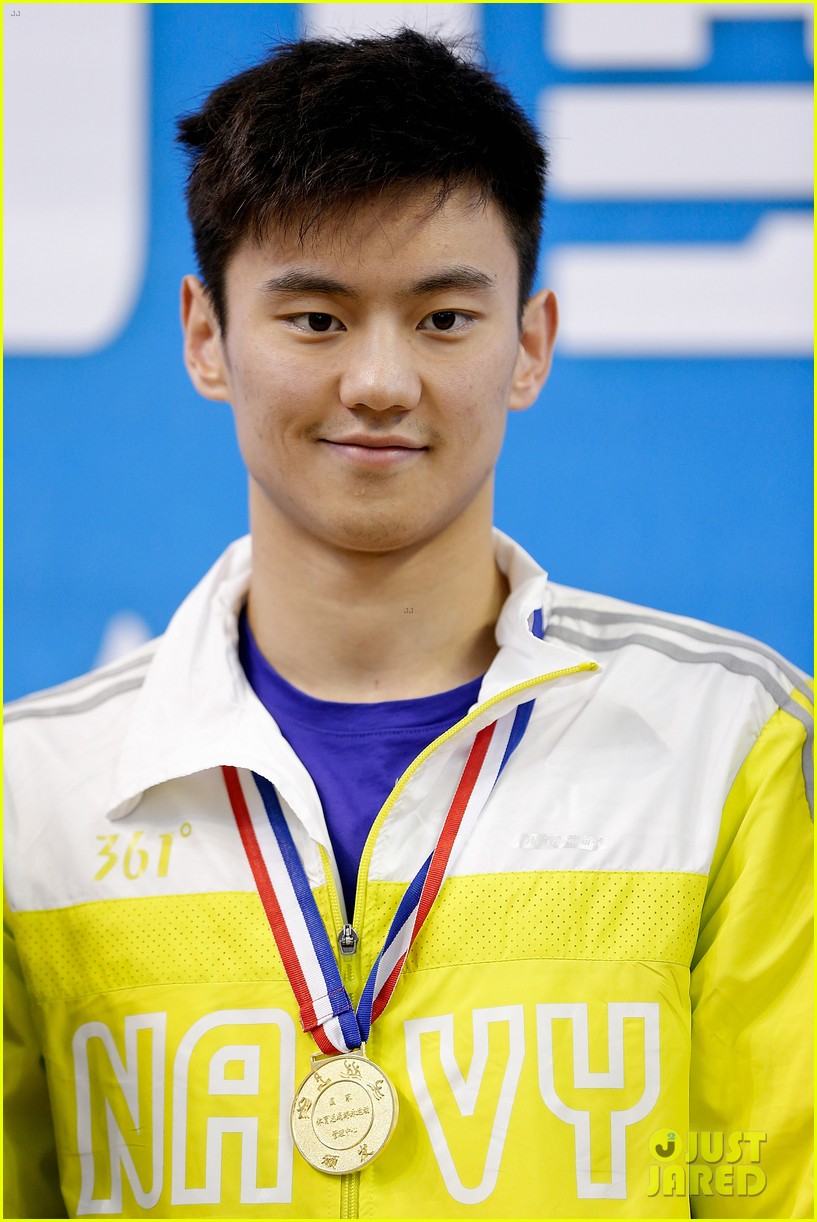chinese-swimmer-ning-zetao.jpg
