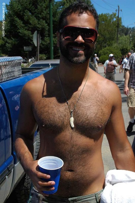GC-gay-bear-tan-shirtless-thumb-450x676.jpg
