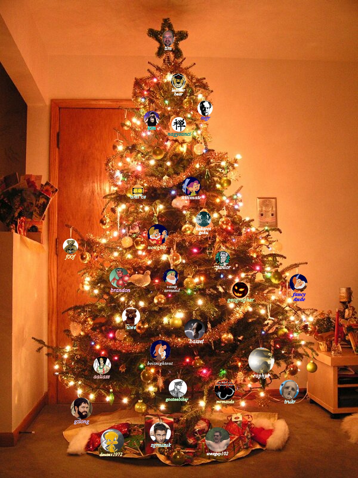 christmas_tree_6_449Kb.jpg