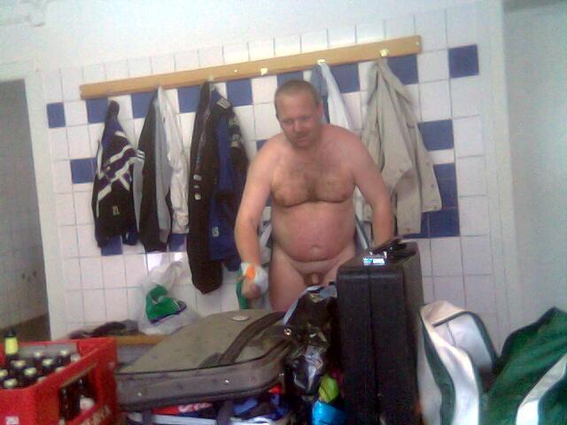 Nude hairy daddy in locker room (voyeur) 3.jpg