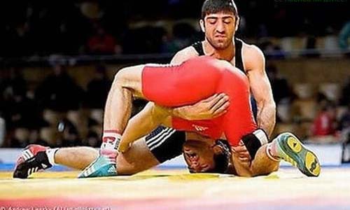 kamasutra-wrestling-3.jpg