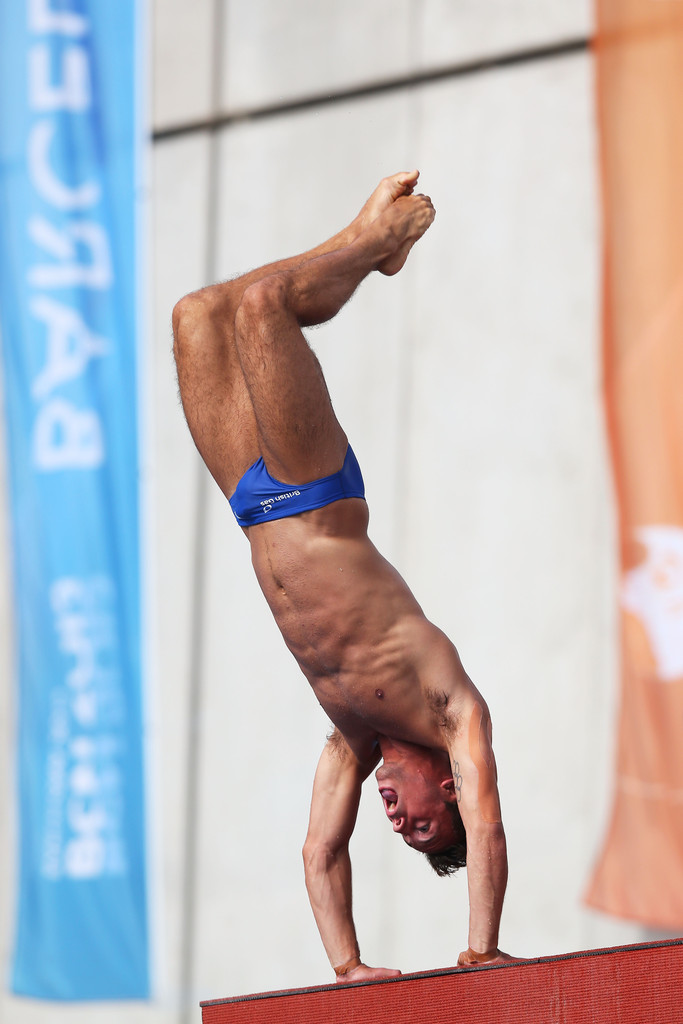 Tom_Daley_Diving_15th_FINA_World_Championships_O.jpg