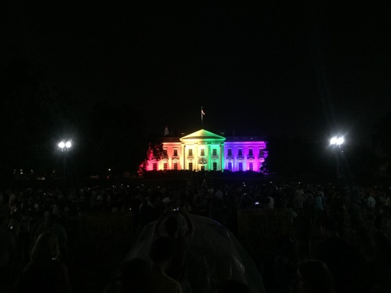 White House Rainbow 02.jpg
